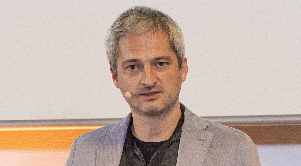 Photo of Dr. Aleksandar Zaklan
