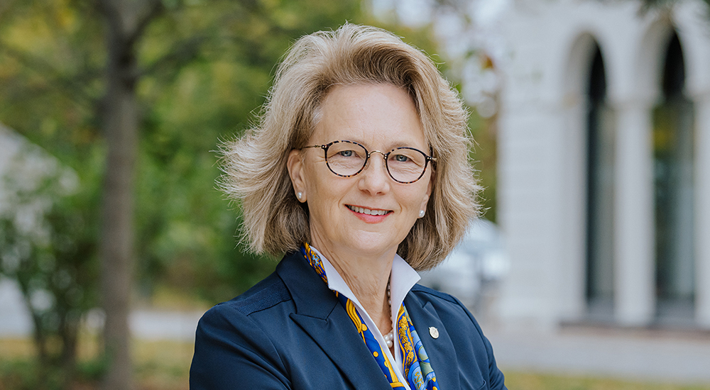Photo of Prof Dr Bettina Rockenbach